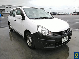 NISSAN AD