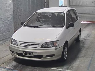 TOYOTA IPSUM