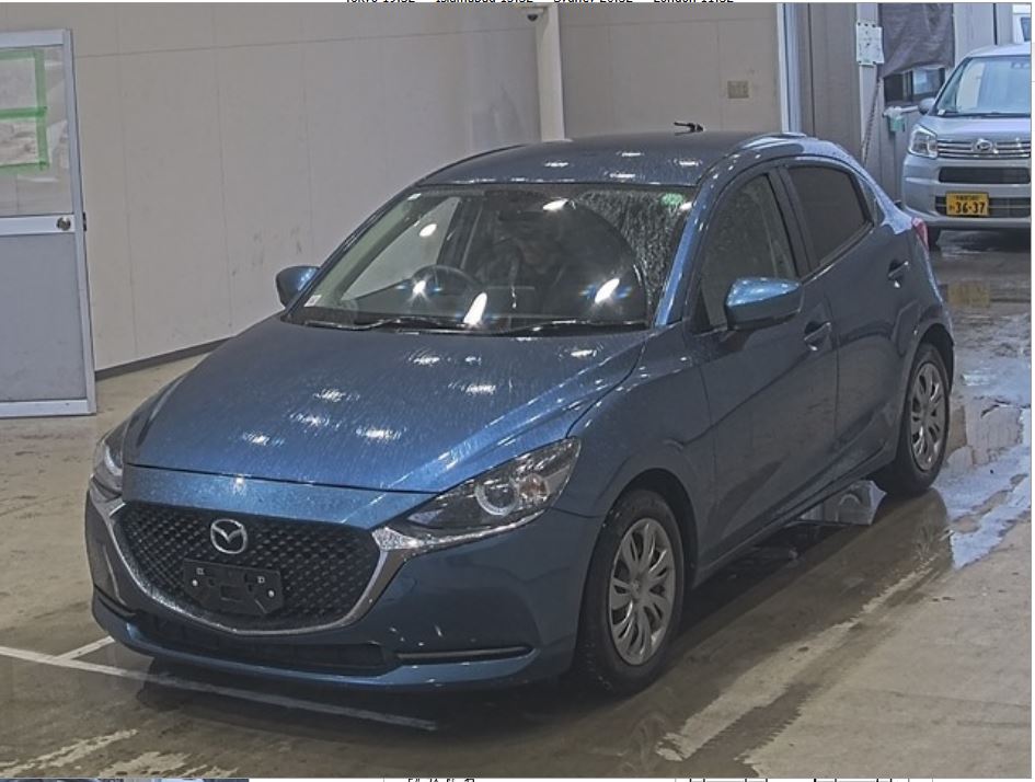  MAZDA 2