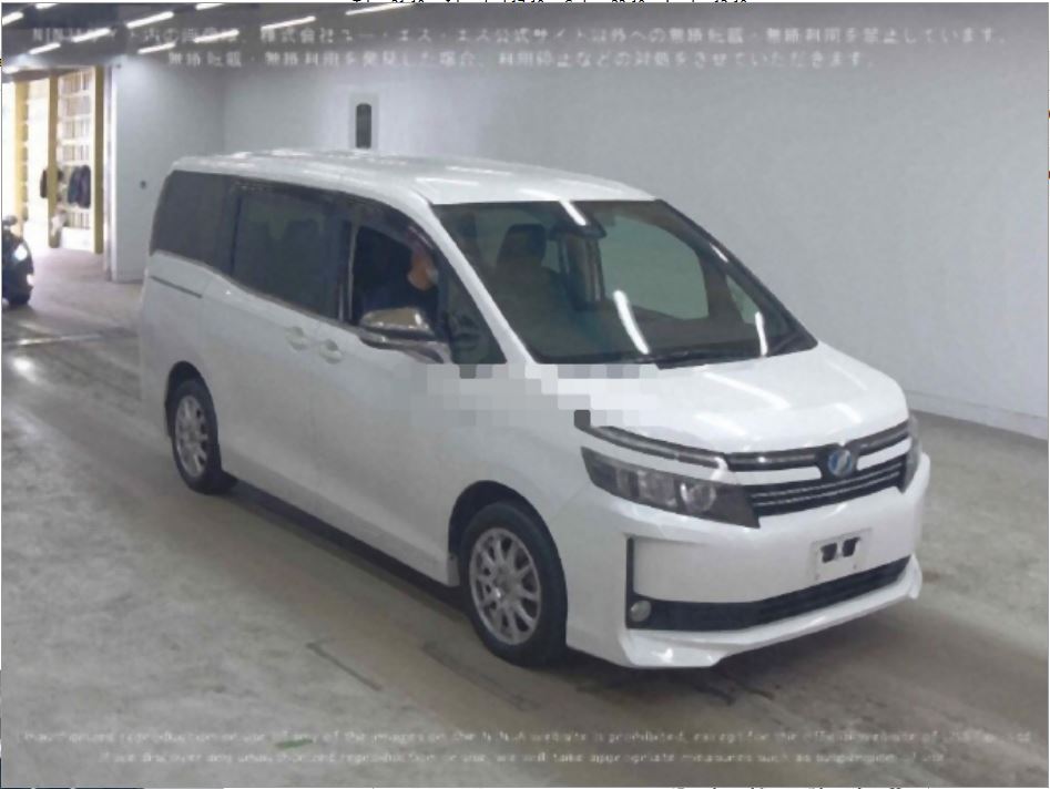 TOYOTA VOXY